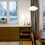 Concierge Saska Lägenhet Warszawa
